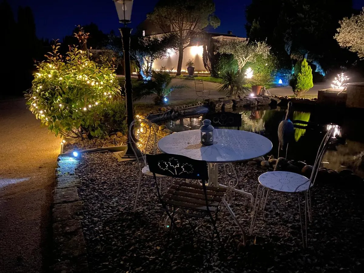 Mas Beau Soleil & Spa Cottages De Charme Avec Jacuzzi&Jardin Prives Saint-Rémy-de-Provence Vakantiehuis
