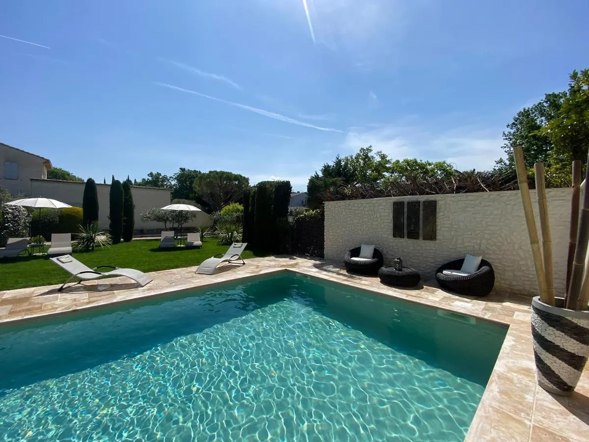 Vakantiehuis Mas Beau Soleil & Spa Cottages De Charme Avec Jacuzzi&Jardin Prives Saint-Rémy-de-Provence