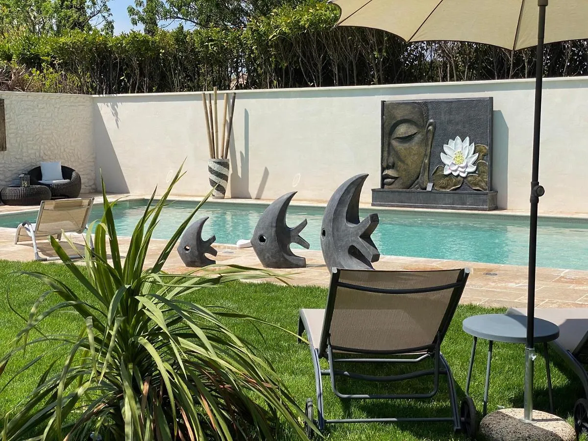 Vakantiehuis Mas Beau Soleil & Spa Cottages De Charme Avec Jacuzzi&Jardin Prives Saint-Rémy-de-Provence